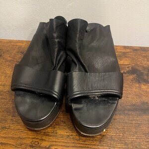 LD Tuttle Black Leather Wood Wedge Platform Sandals